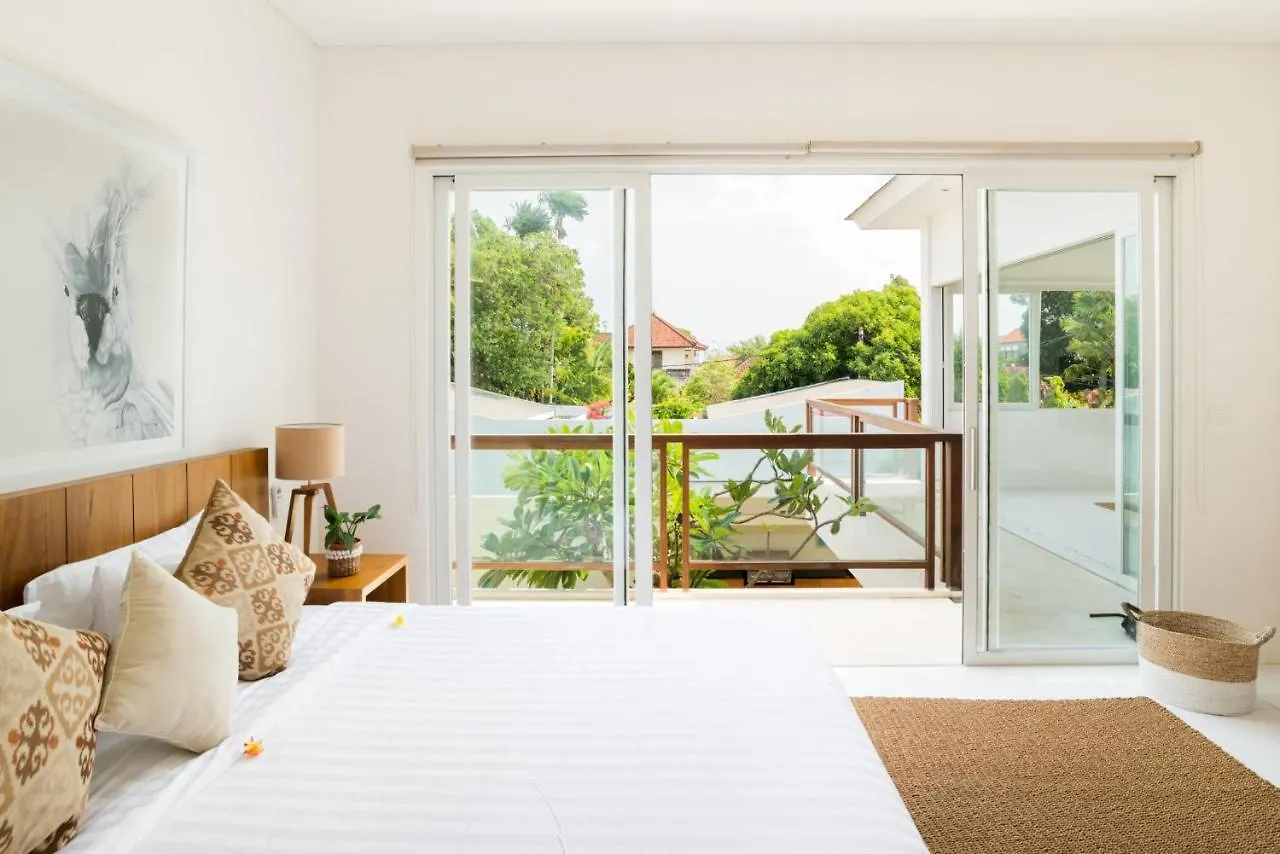 Villa Aditi, Sitara Villa Group Seminyak   Seminyak (Bali)