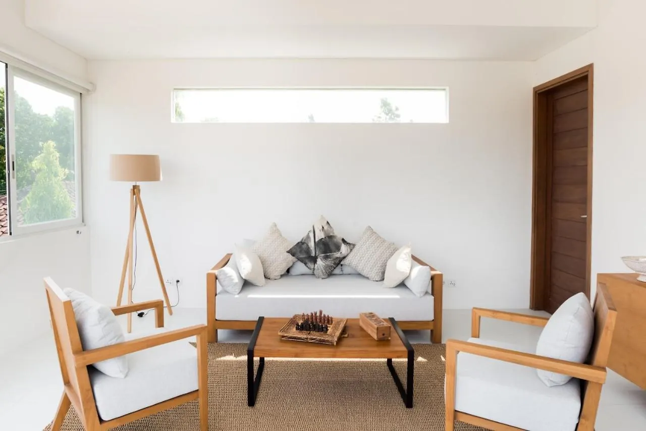 סמיניאק Villa Aditi, Sitara Villa Group